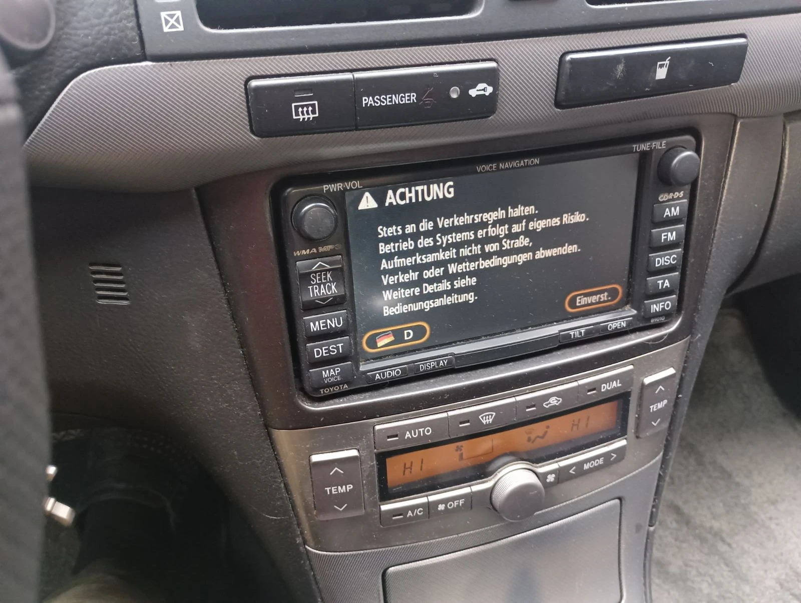 Toyota Avensis  - изображение 5