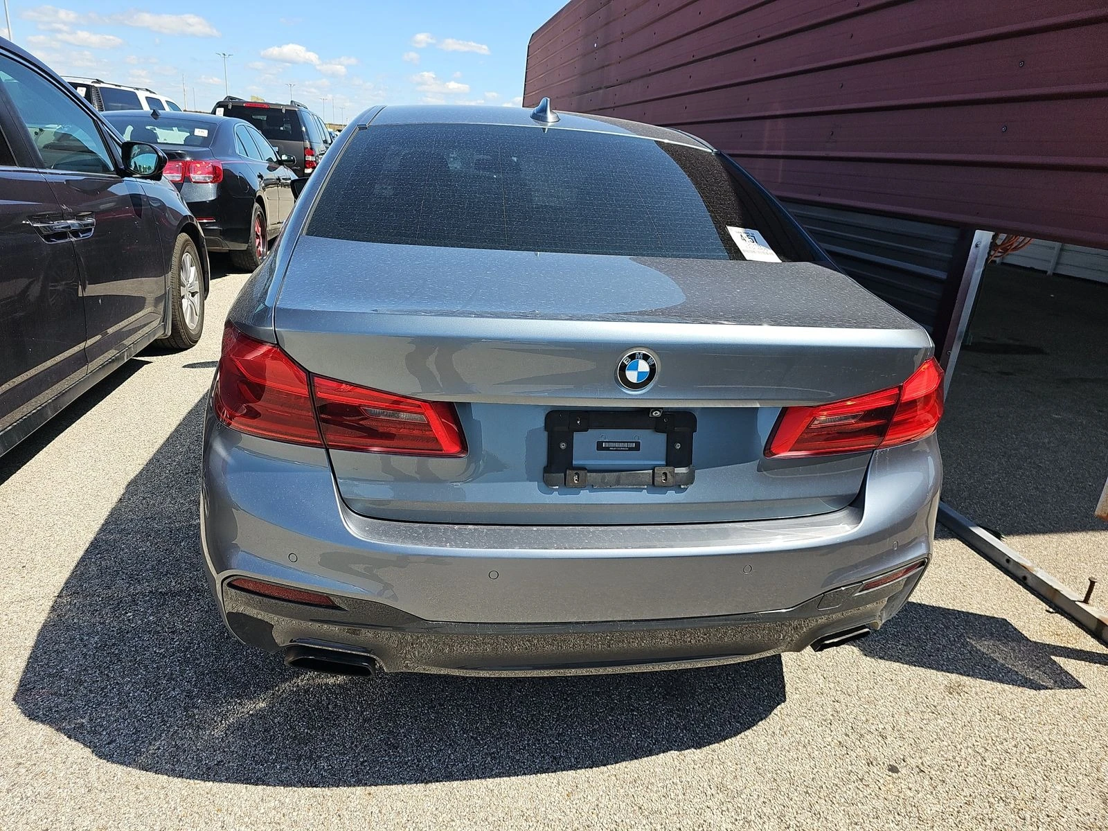 BMW 530E  xDrive* ЦЕНА ДО БЪЛГАРИЯ* (CARFAX) - изображение 5