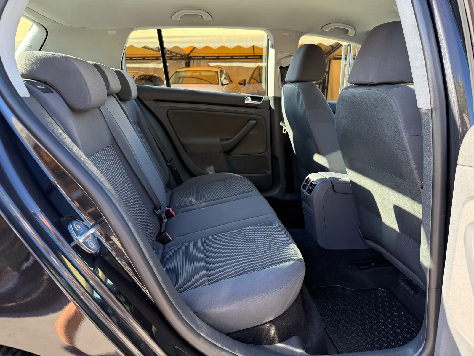 VW Golf 1.9 TDI 105 . !!   !! | Mobile.bg   15