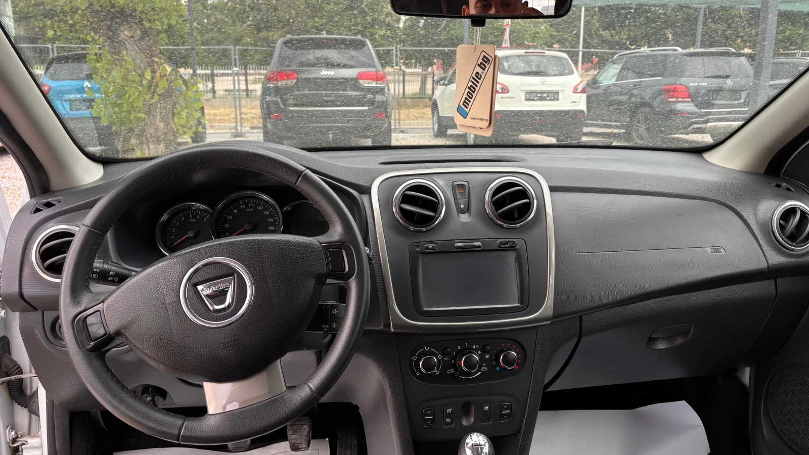 Dacia Sandero Нов внос от Италия Навигация, снимка 5 - Автомобили и джипове - 52273951
