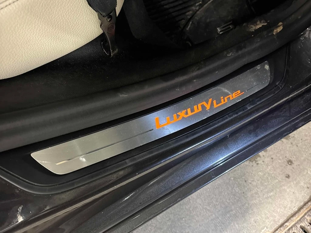 BMW 530 * 530i xDrive * CARFAX * ЦЕНА ДО БГ - изображение 9