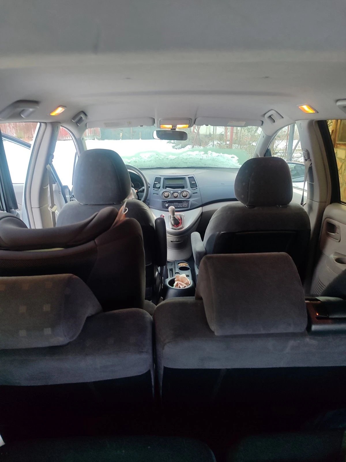 Mitsubishi Grandis  - изображение 6