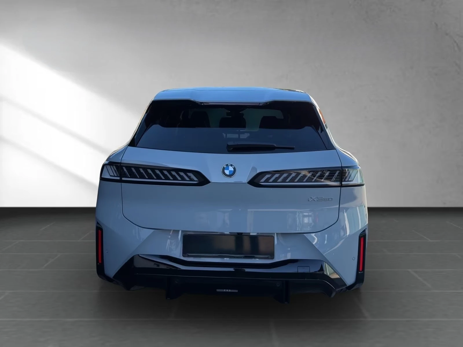 BMW iX3 50/xDrive/NEW MODEL/M-SPORT/ICONIC GLOW/H&K/HEADUP, снимка 6 - Автомобили и джипове - 54042893