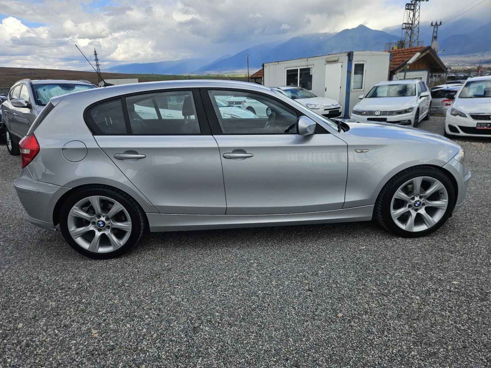 BMW 118 2.0 D AUTOMAT , снимка 4 - Автомобили и джипове - 54138889