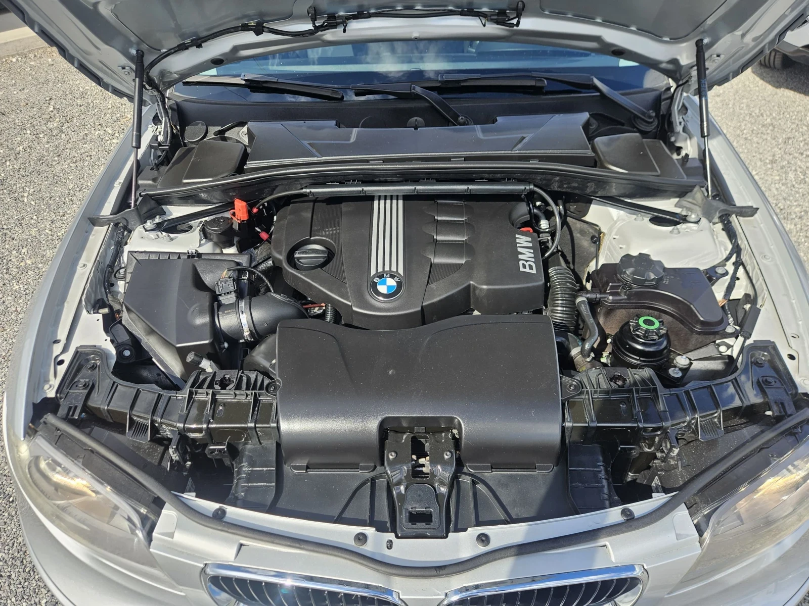 BMW 118 2.0 D AUTOMAT , снимка 15 - Автомобили и джипове - 54138889