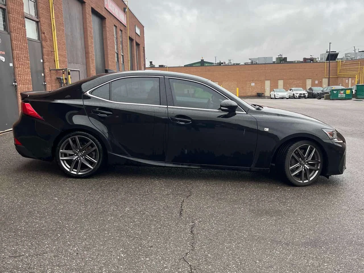 Lexus IS 350 | ЧЕРВЕН САЛОН | ПОДГЕРВ | ОБДУХВАНЕ | , снимка 3 - Автомобили и джипове - 54443131