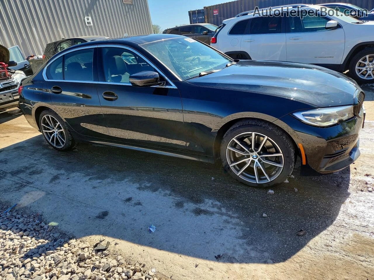 BMW 330 X-Drive* M-Pack* Distronic* 2ключа, снимка 3 - Автомобили и джипове - 54775951