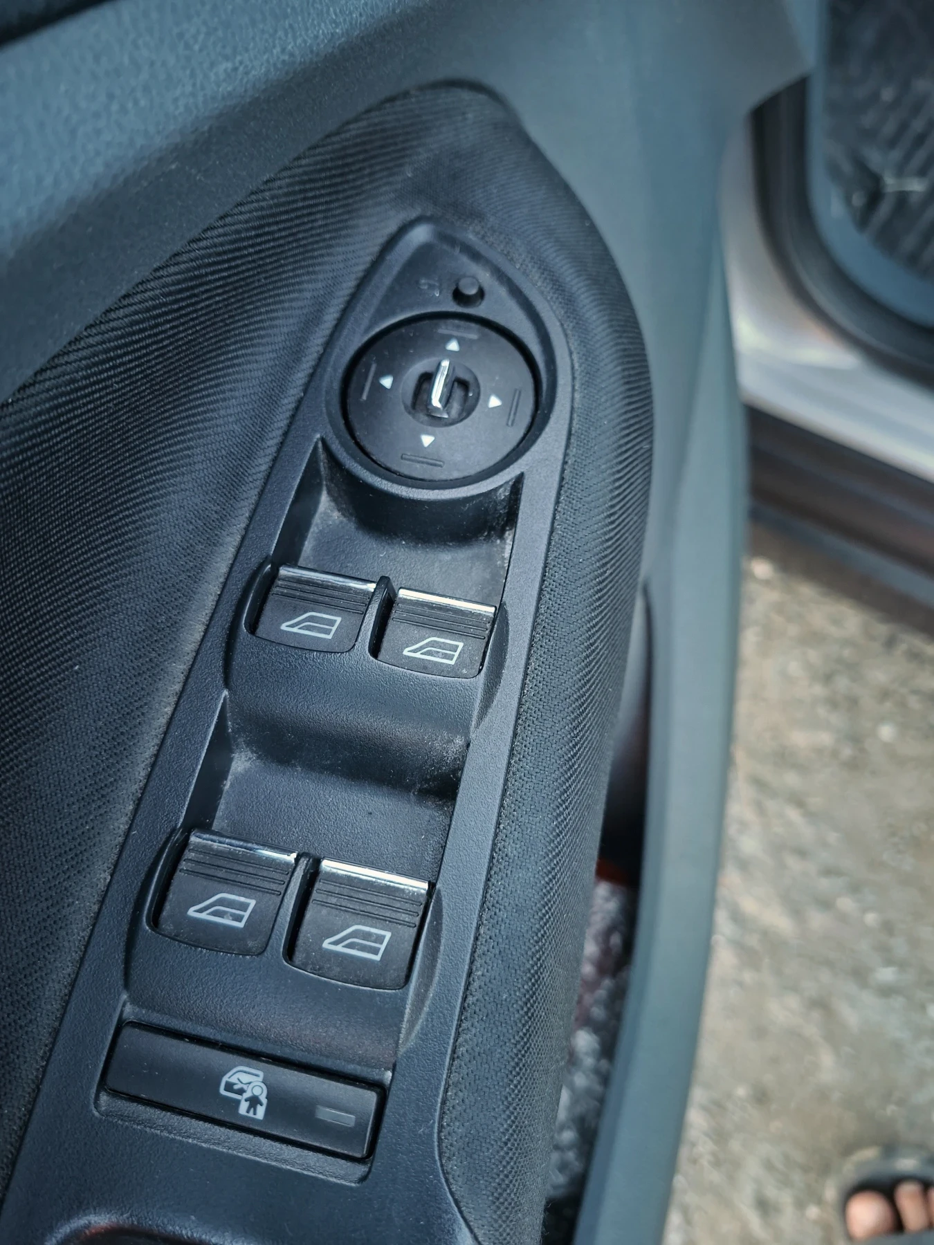 Ford C-max 1.6 tDci 95 к.с. , снимка 8 - Автомобили и джипове - 54918964