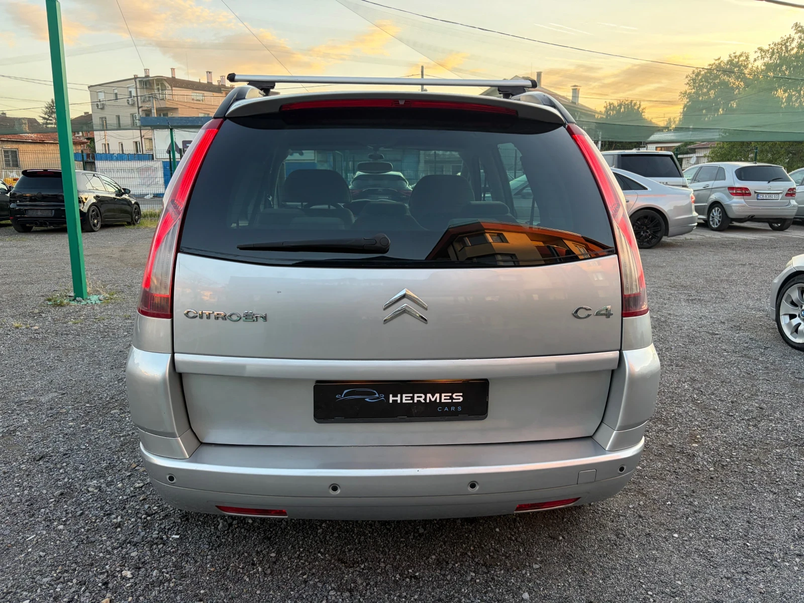 Citroen C4 Picasso, снимка 5 - Автомобили и джипове - 54976757