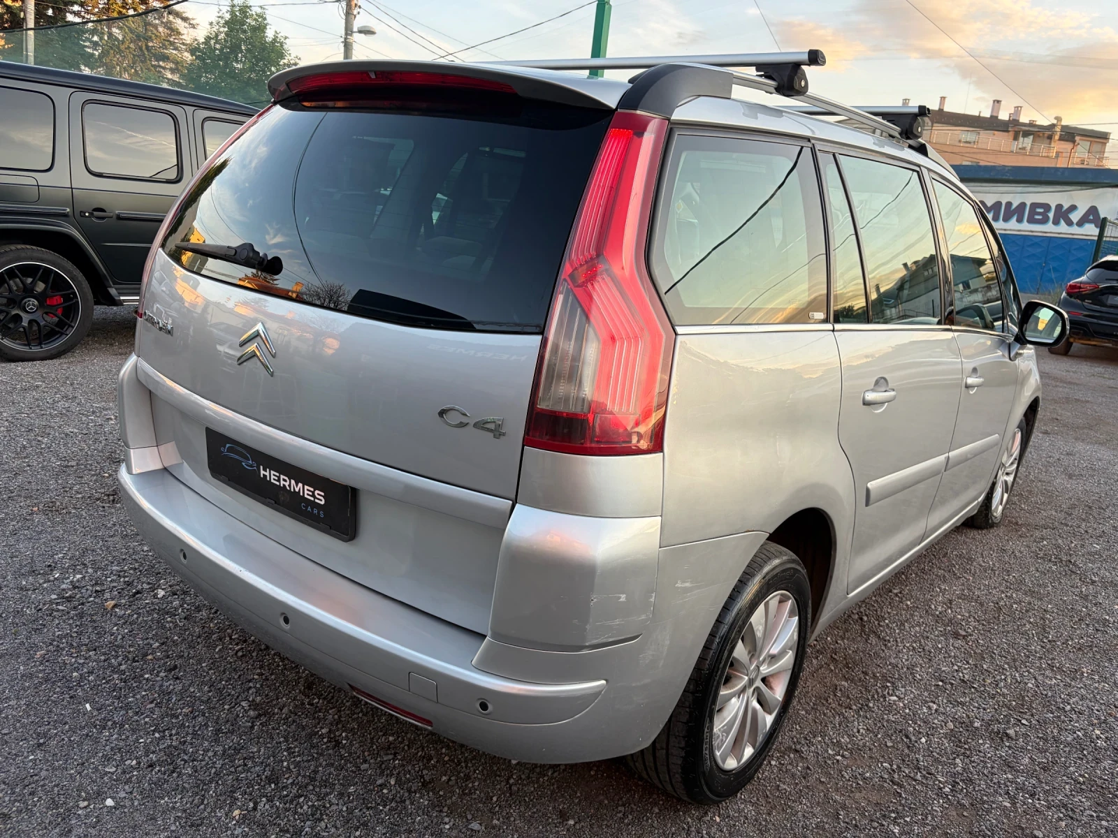Citroen C4 Picasso, снимка 4 - Автомобили и джипове - 54976757