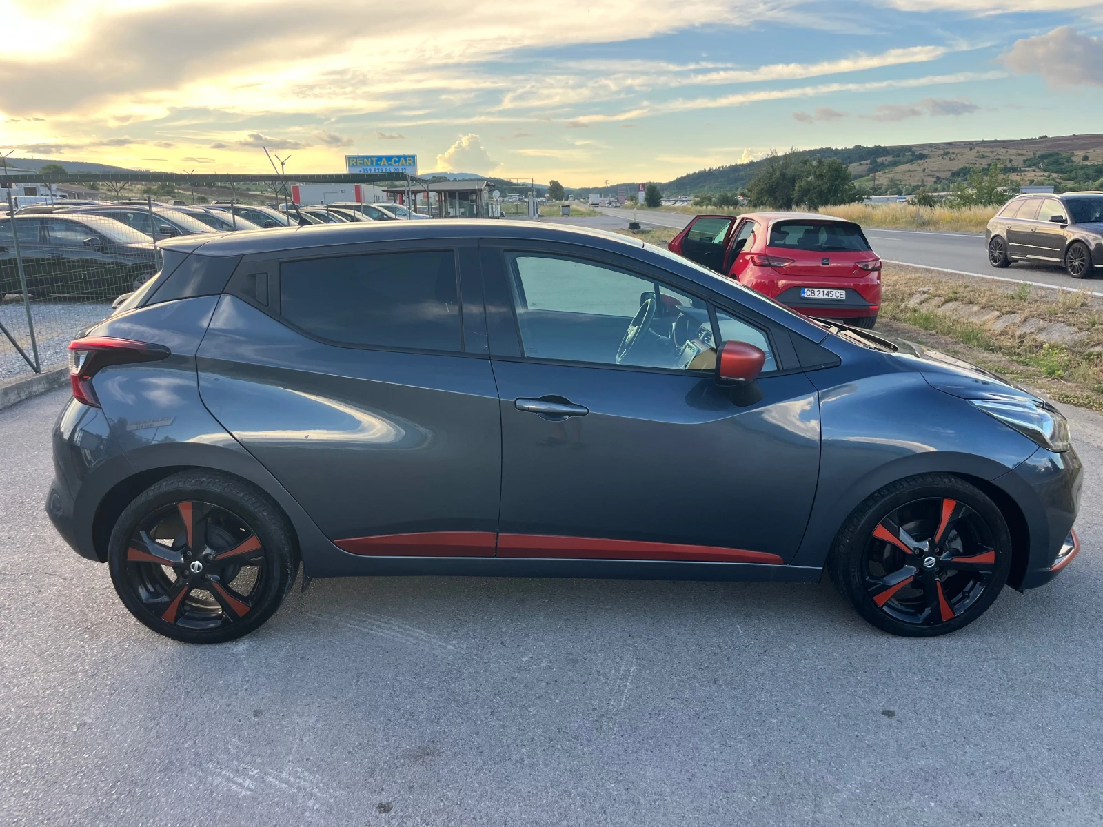 Nissan Micra 1.0 TEKNA + COC KTEO , снимка 4 - Автомобили и джипове - 55039078