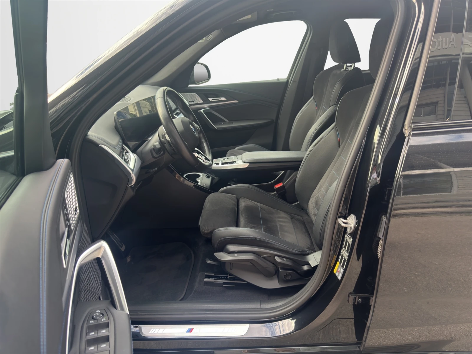 BMW iX1 xDrive30 | Mobile.bg � ����������� 6