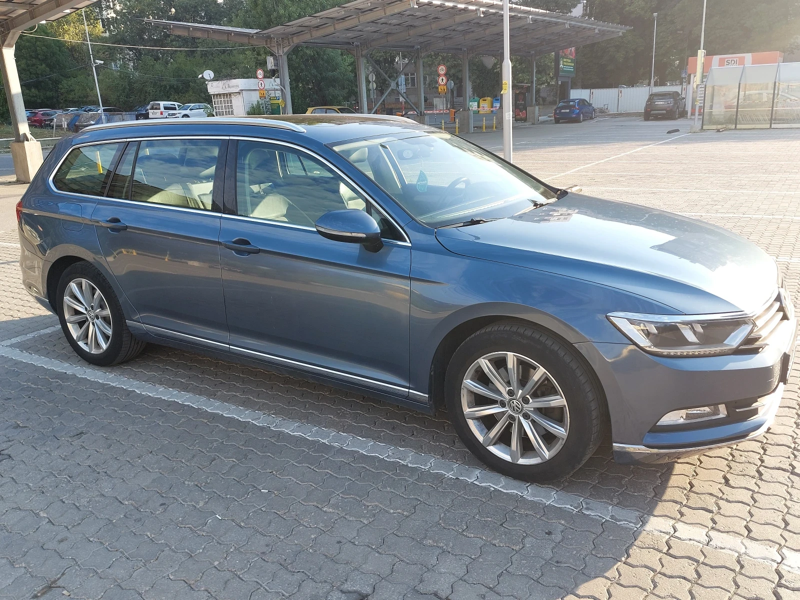 VW Passat, снимка 9 - Автомобили и джипове - 55770510