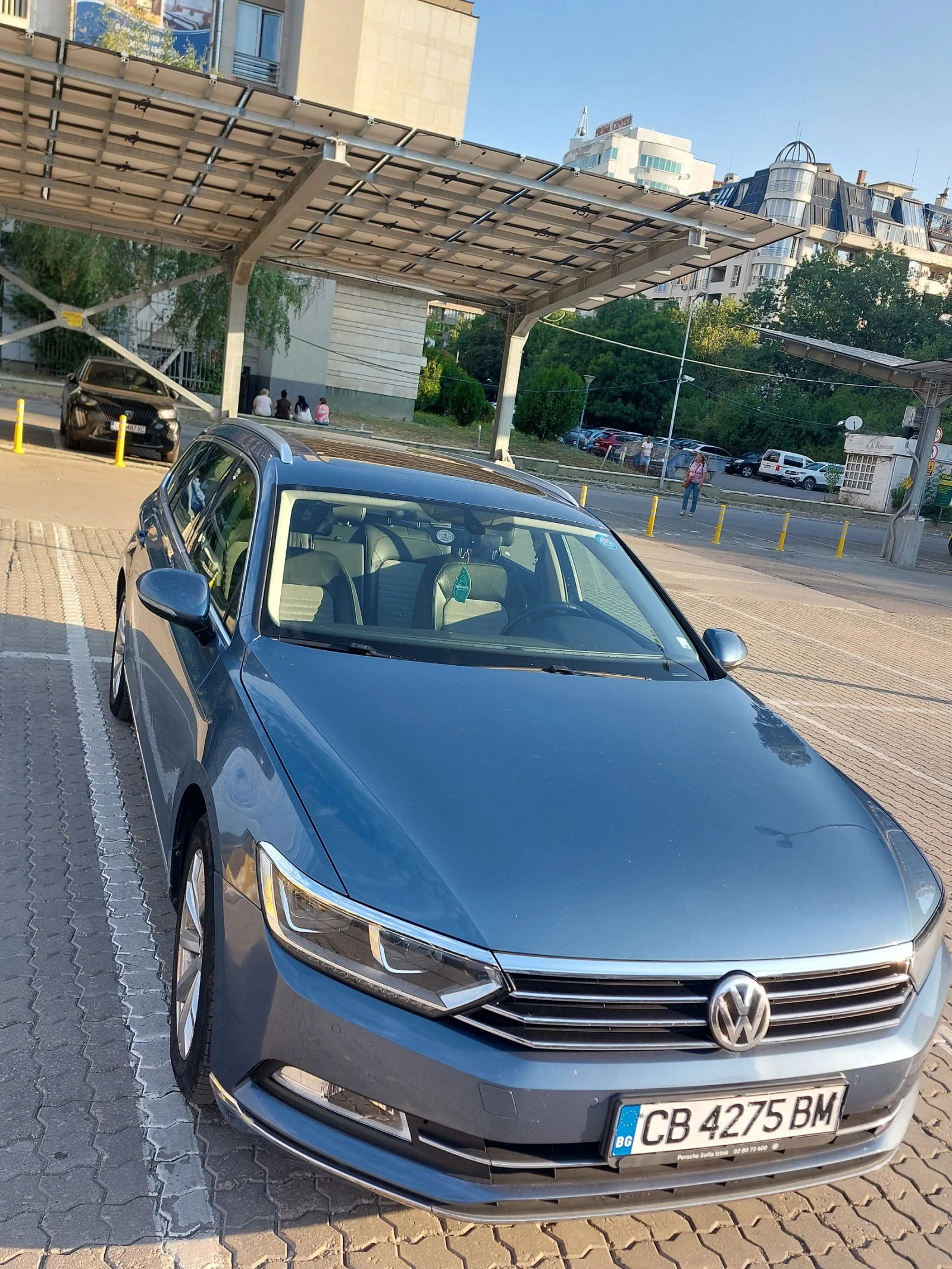 VW Passat