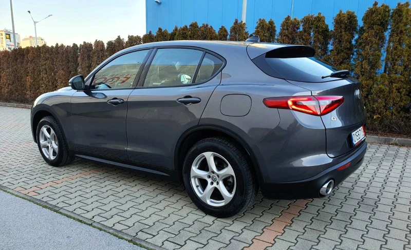 Alfa Romeo Stelvio 2.0Turbo/280/Q4/Automatic/Executive, снимка 6 - Автомобили и джипове - 48406970