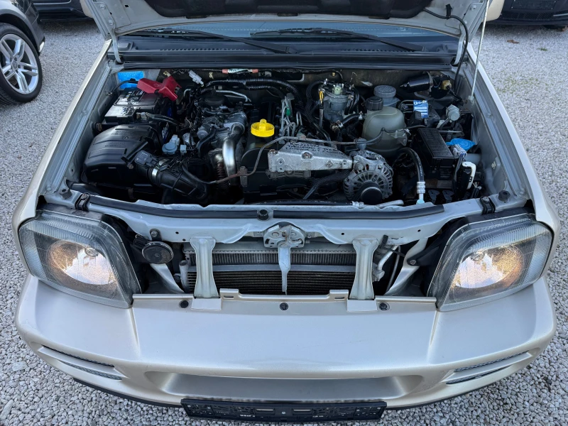 Suzuki Jimny 1.5d, 4x4, КЛИМА, FACELiFT, снимка 16 - Автомобили и джипове - 52913965