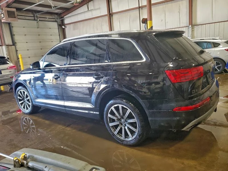 Audi Q7 premIUM PLUS* CARFAX* КЛИП НА МОТОР* Кожа* Погрев*, снимка 2 - Автомобили и джипове - 53038626