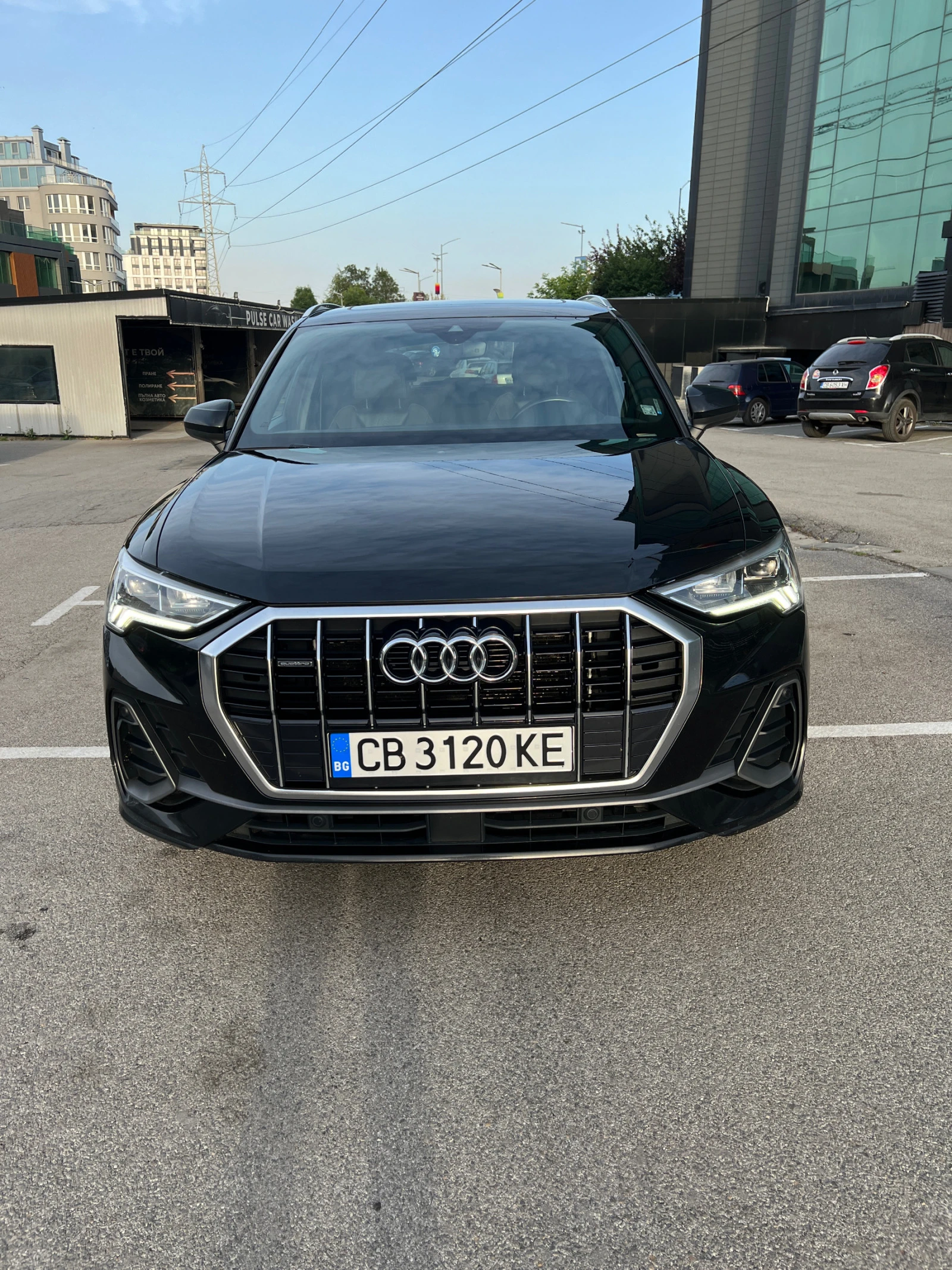 Audi Q3 S-line + + 45 TFSI - изображение 9