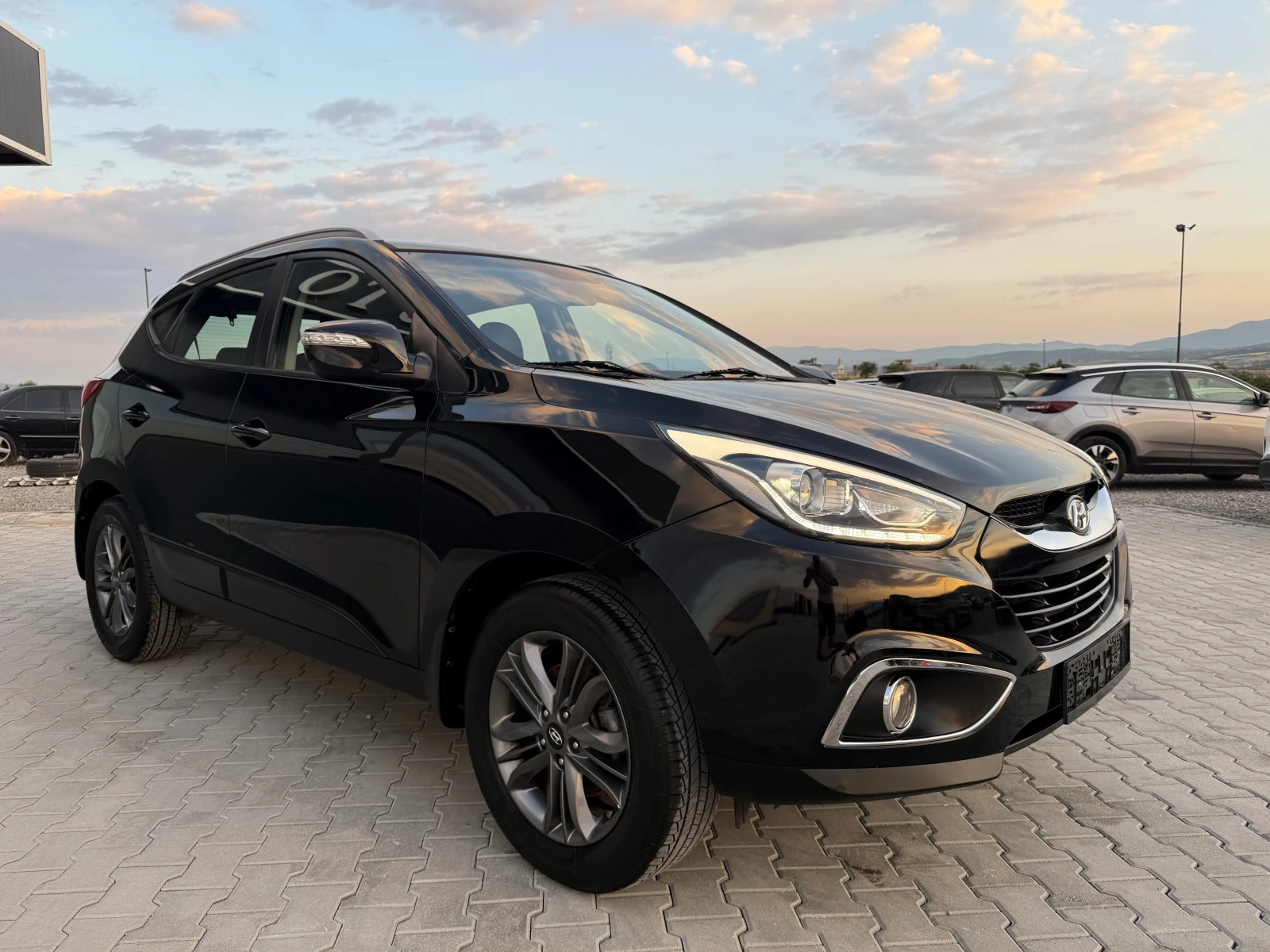 Hyundai IX35 2.0crdi 120 ks  Собствен лизинг !!! - изображение 3