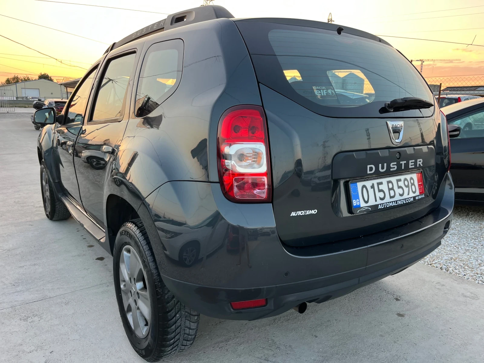 Dacia Duster 1.6 газ, евро6, нави, Италия, 2017 - изображение 6