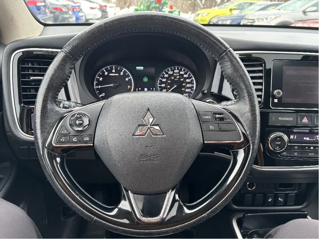 Mitsubishi Outlander ES S-AWC* �������* ����* ������* �������* 6+ 1 | Mobile.bg � ����������� 12