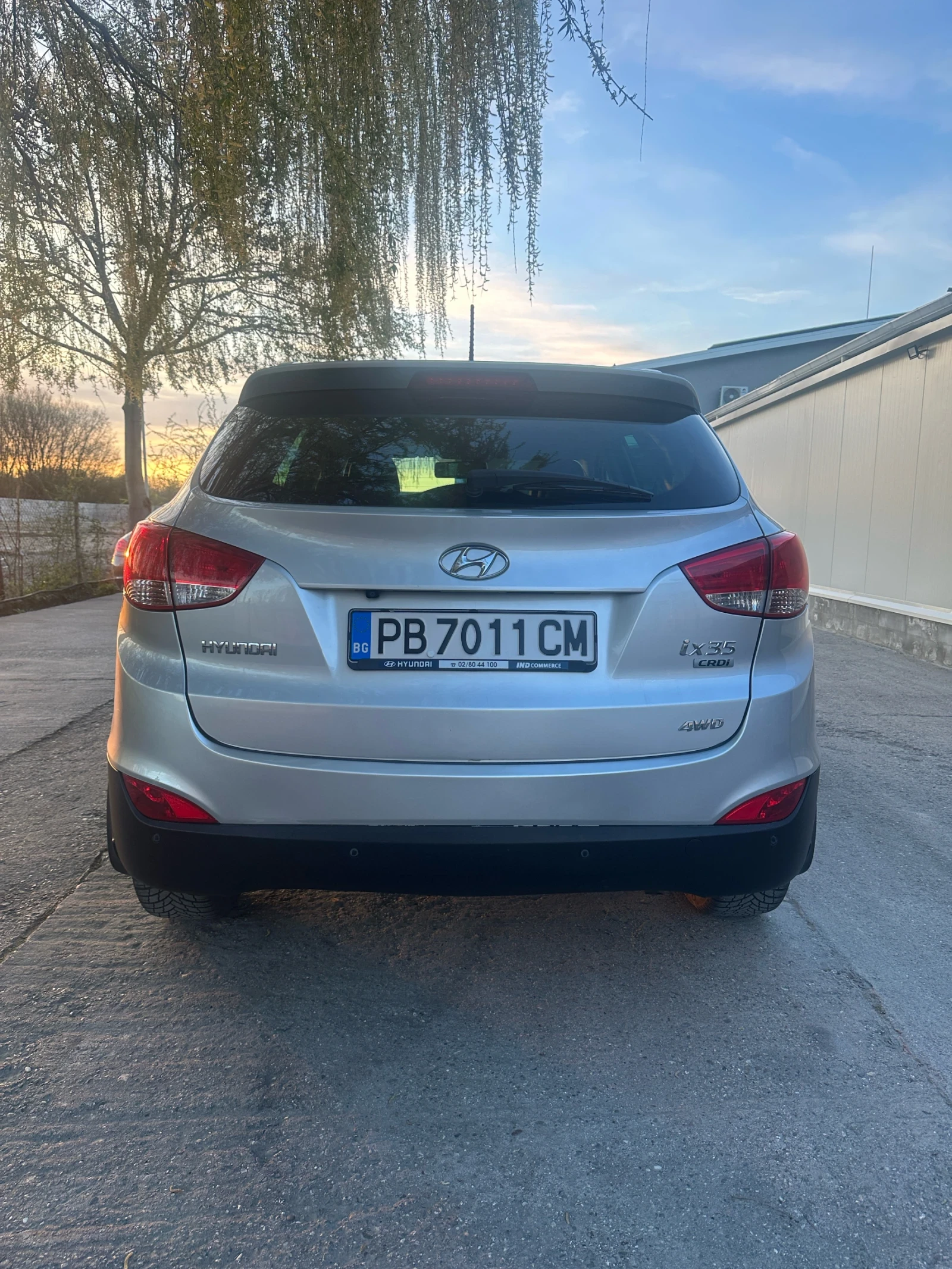 Hyundai IX35, снимка 3 - Автомобили и джипове - 54175655