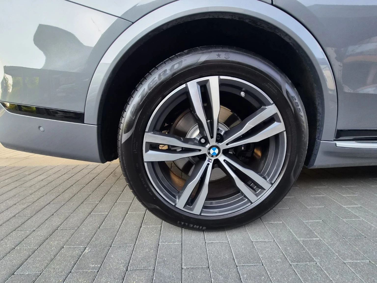 BMW X7 xDrive40d, снимка 7 - Автомобили и джипове - 55309374