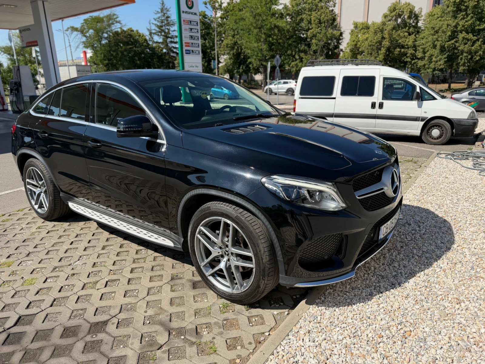 Mercedes-Benz GLE Coupe AMG, снимка 8 - Автомобили и джипове - 55513190