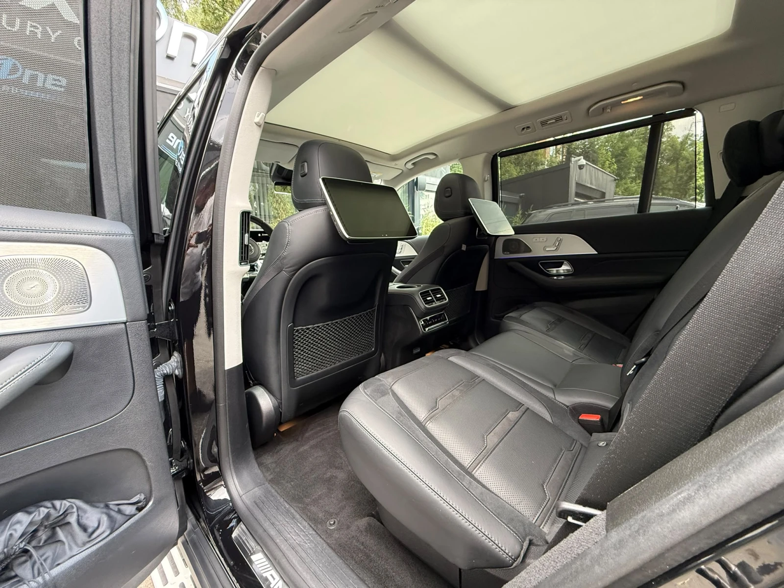 Mercedes-Benz GLS 63 AMG ТV/BURM/MASSAGE/360, снимка 12 - Автомобили и джипове - 55665191