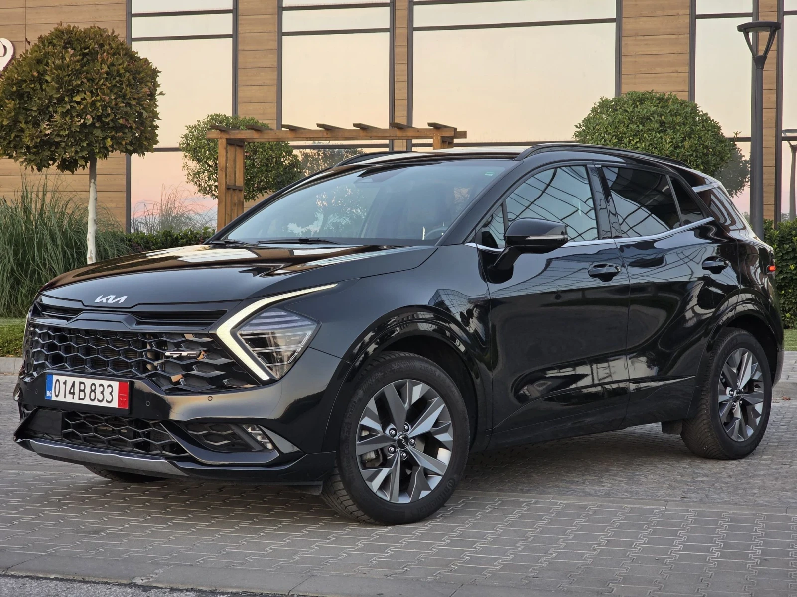 Kia Sportage GTline 230hp 1.6iHEV