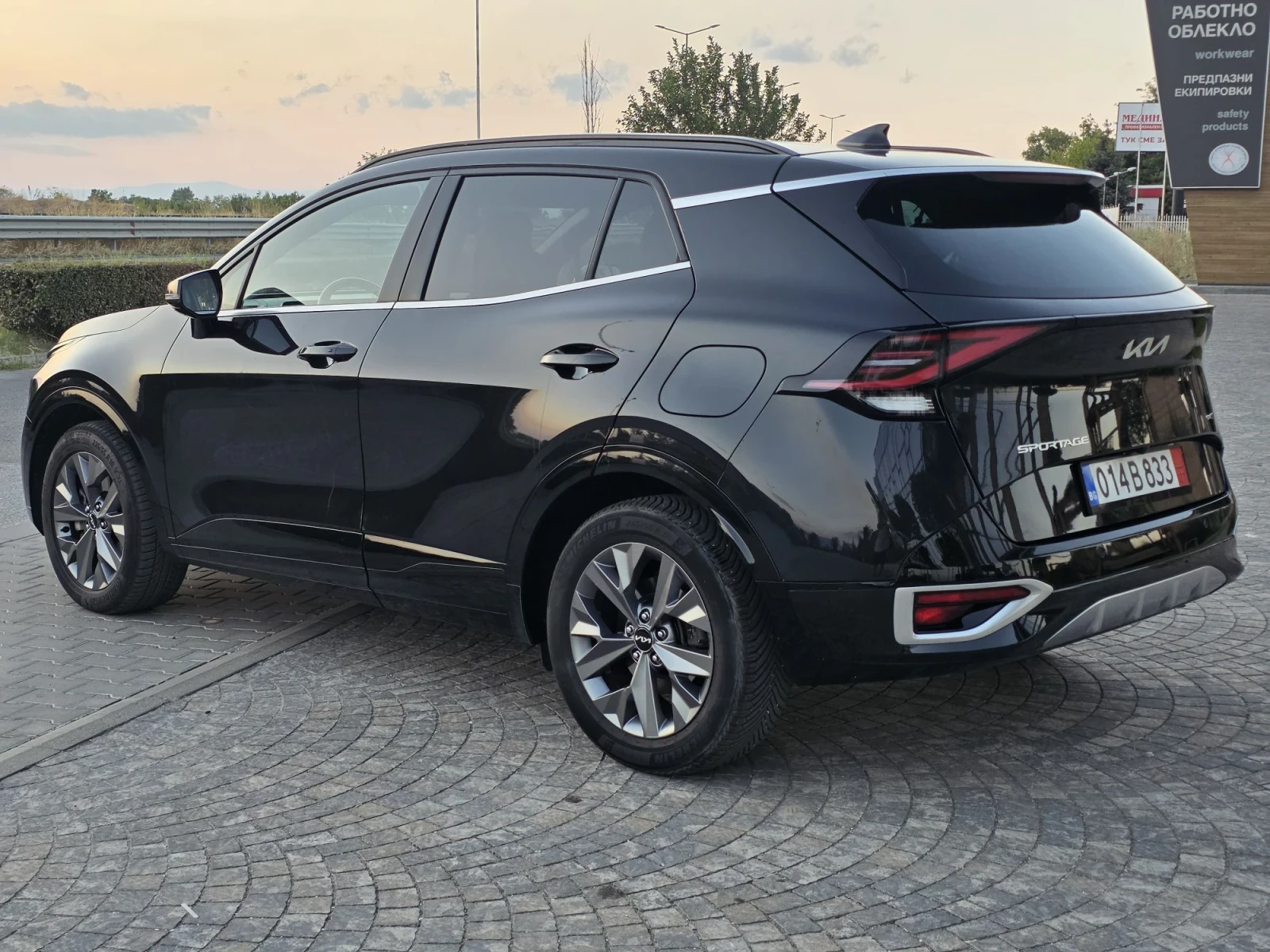 Kia Sportage GT-line 230hp 1.6i Hybrid, снимка 2 - Автомобили и джипове - 55849137