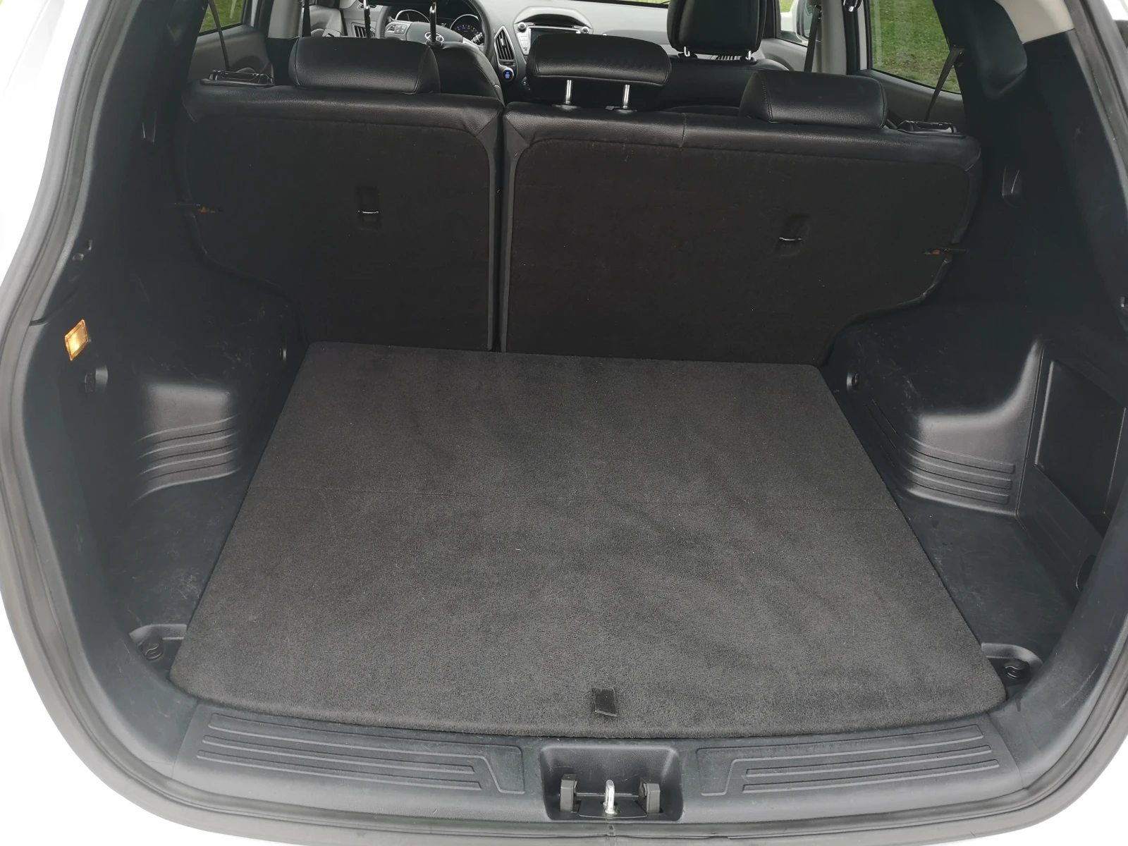 Hyundai IX35, снимка 12 - Автомобили и джипове - 56747858