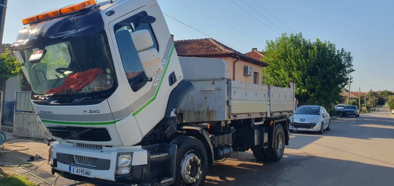 Volvo Fl Самосвал, снимка 5 - Камиони - 47931850