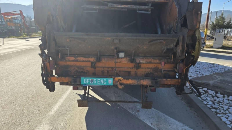 Man Tgs 28 320 EURO 5 EEV 6X2 Сметосъбирач, снимка 6 - Камиони - 52926727