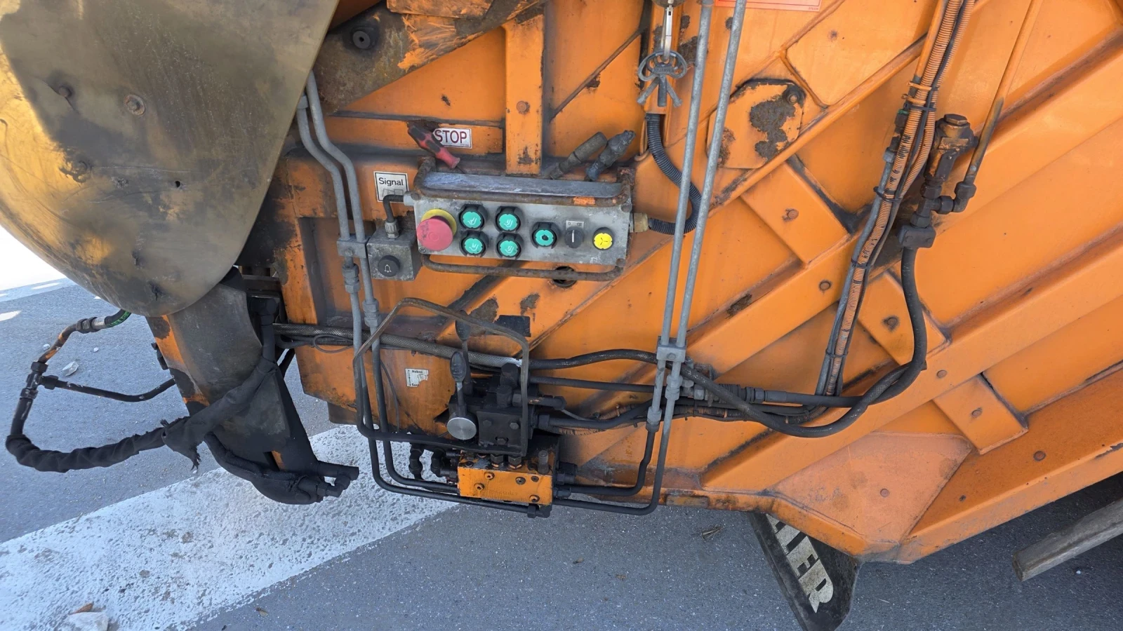 Man Tgs 28 320 EURO 5 EEV 6X2 Сметосъбирач - изображение 5