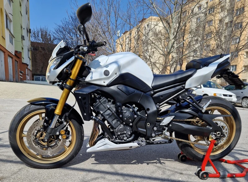 Yamaha FZ8, снимка 4 - Мотоциклети и мототехника - 48500049