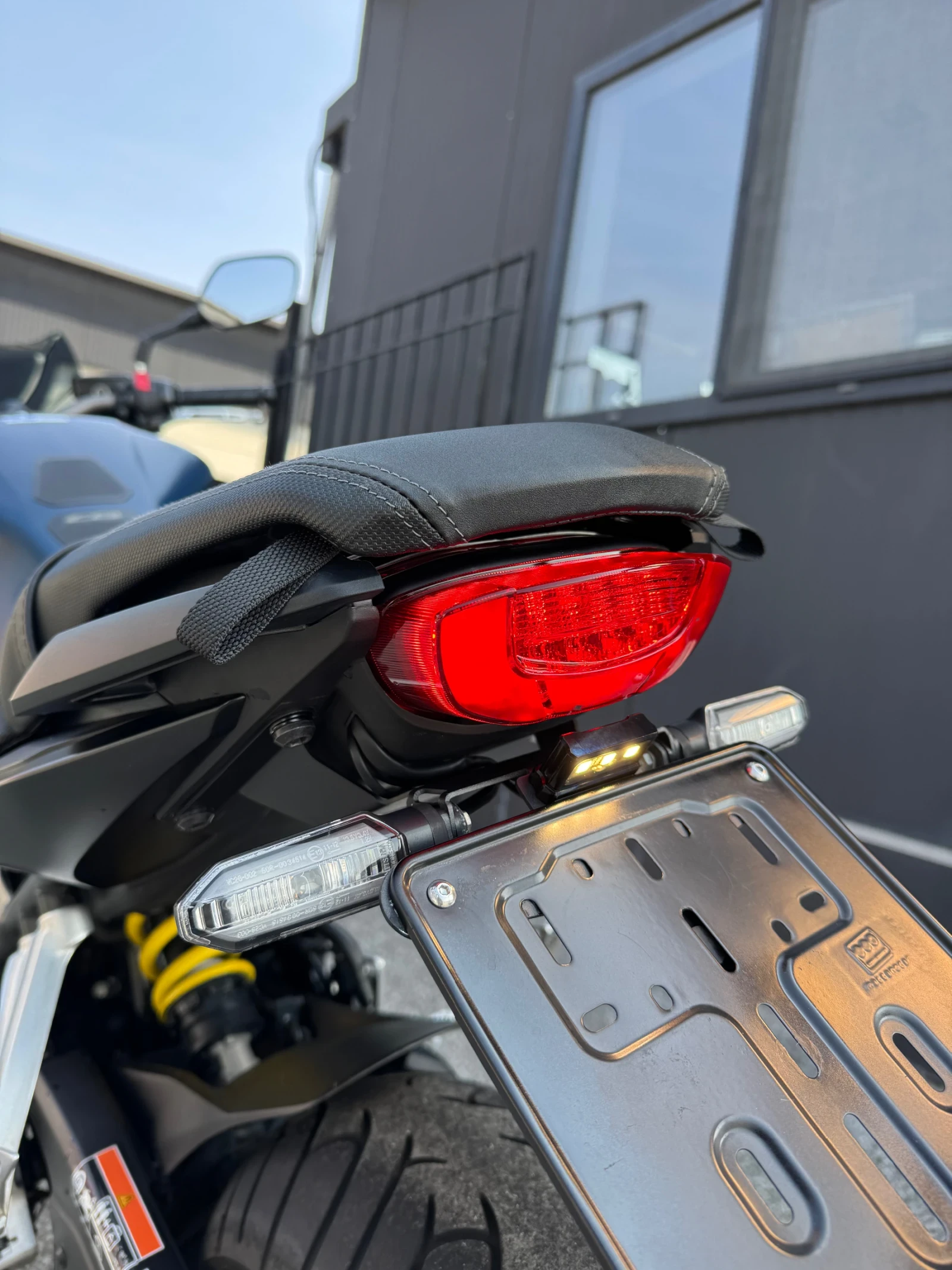 Honda Cb 650R-ABS-TCS-LED-TOP TOP, снимка 17 - Мотоциклети и мототехника - 53876654