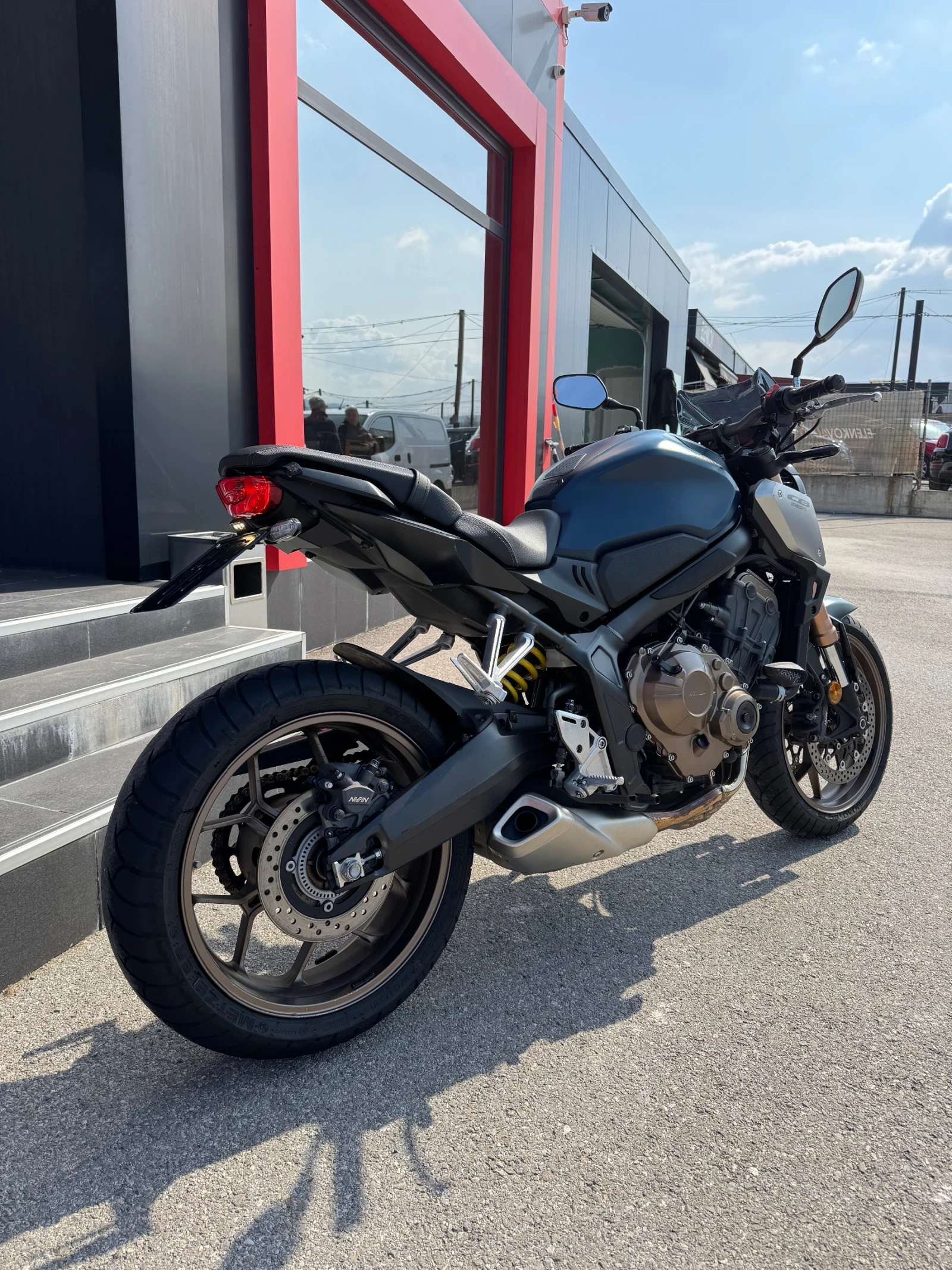 Honda Cb 650R-ABS-TCS-LED-TOP TOP, снимка 3 - Мотоциклети и мототехника - 53876654