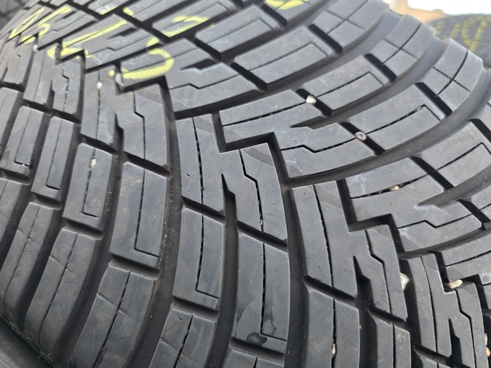 ���� 235/50R19 | Mobile.bg � ����������� 9