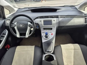 Toyota Prius Хибрид, снимка 9