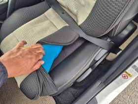 Toyota Prius Хибрид, снимка 11