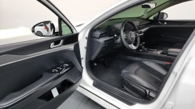 Kia K5 2.0 LPG* NAVI* CAM* ПОДГРЕВ, снимка 2