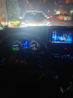 Toyota C-HR, снимка 11