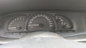 Opel Vectra CDX, снимка 9