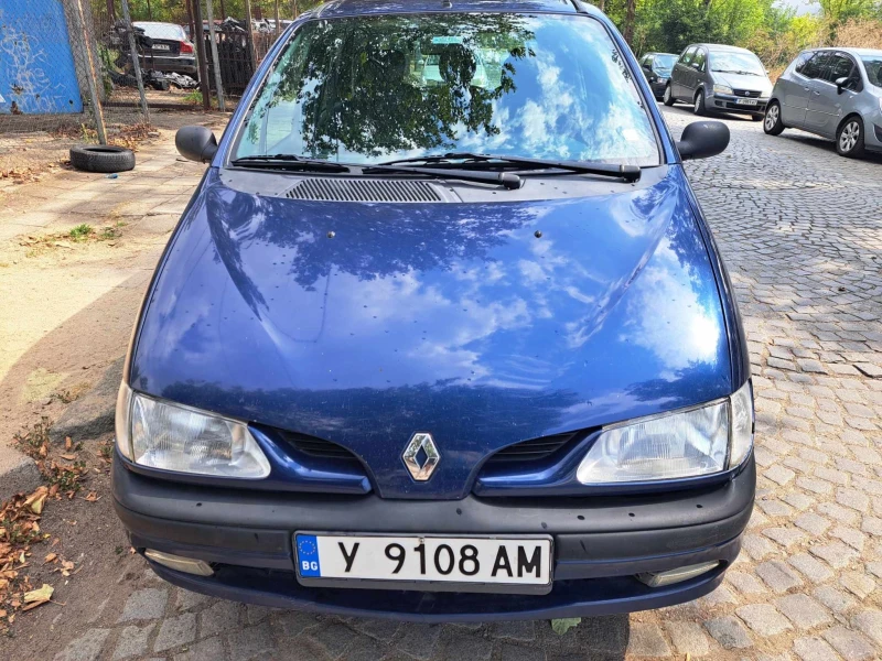 Renault Scenic, снимка 1 - Автомобили и джипове - 47146196