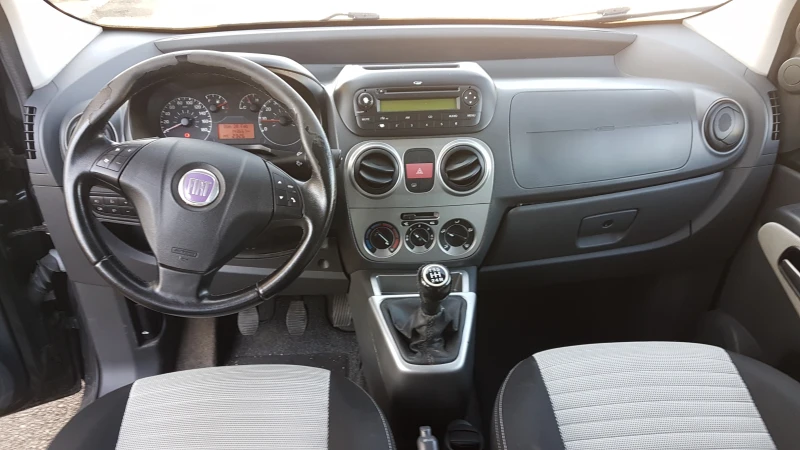 Fiat Qubo 1.4i клима, снимка 9 - Автомобили и джипове - 47492552