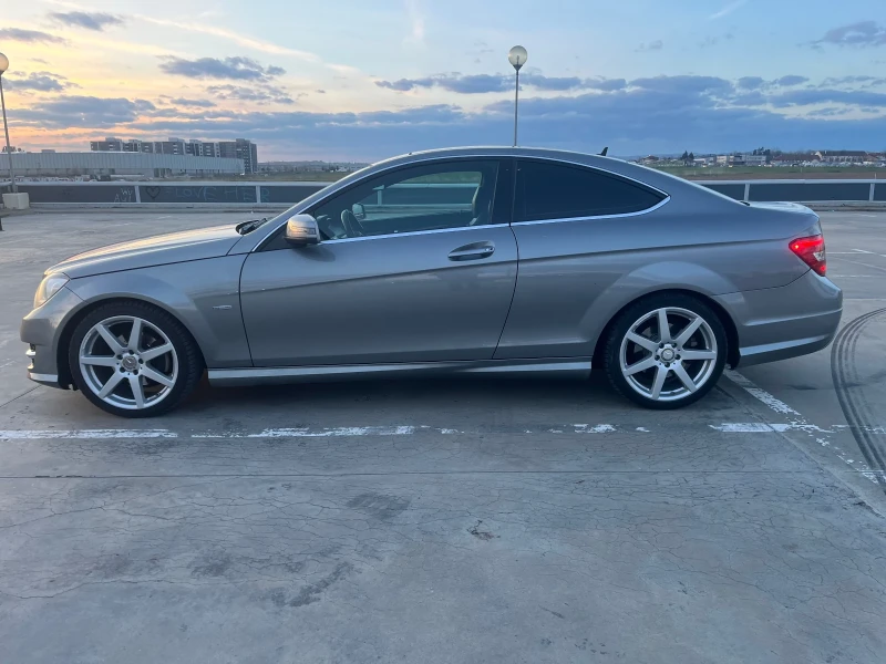 Mercedes-Benz C 250  Edition1 AMG, снимка 7 - Автомобили и джипове - 48012120