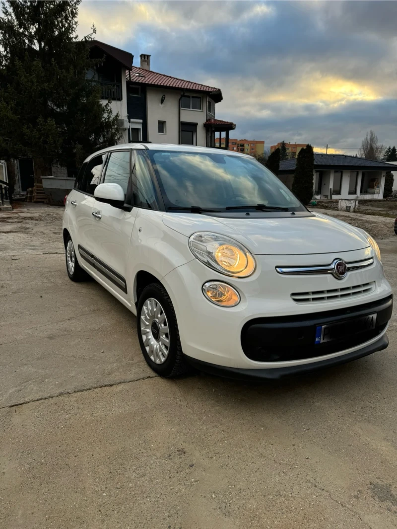 Fiat 500L, снимка 3 - Автомобили и джипове - 48363268