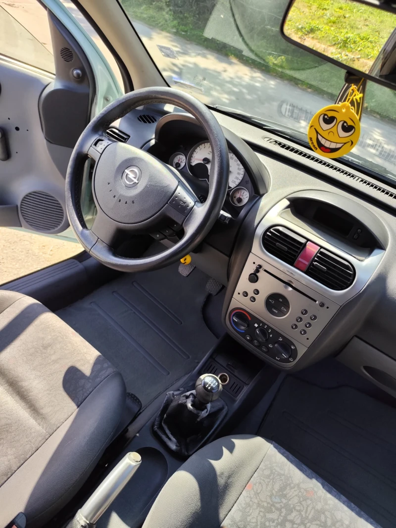 Opel Corsa 1.4, снимка 9 - Автомобили и джипове - 48732151