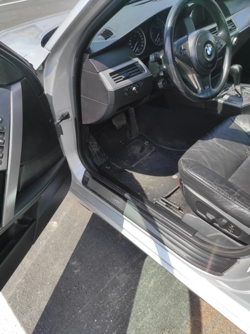 BMW 525, снимка 13 - Автомобили и джипове - 52673011